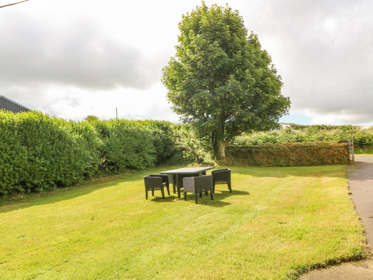 Vila Garreg Lwyd Farm Pwllheli Exteriér fotografie